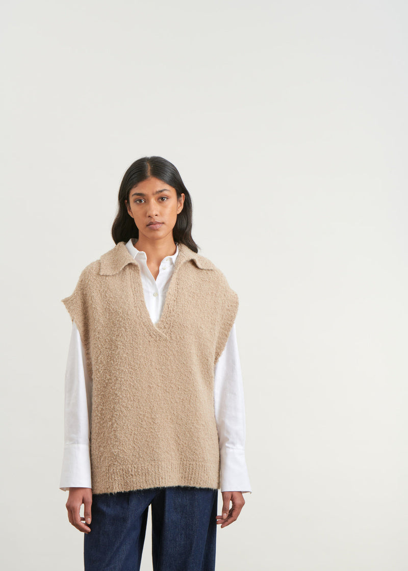 Sleeveless knitted sweater - BEIGE#couleur_BEIGE