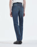 Vaqueros slim fit con lavado azul y cinco bolsillos - Hombre