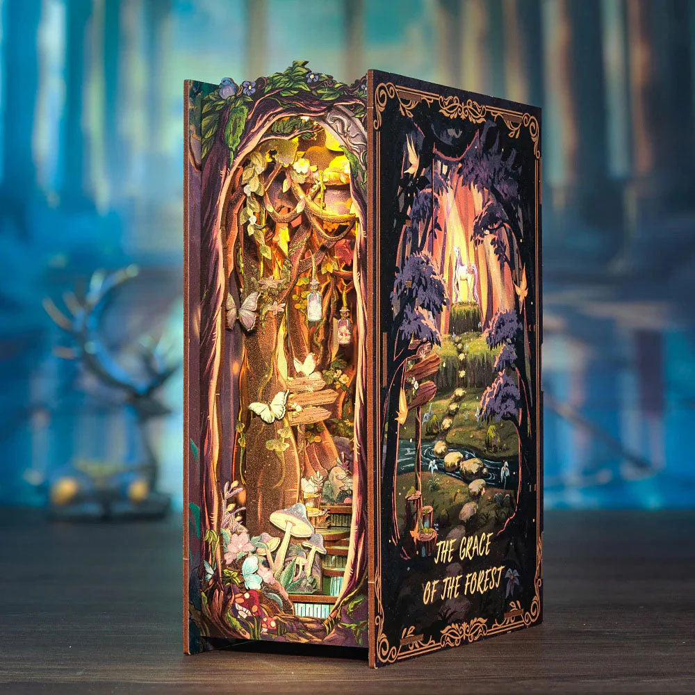 Book Nook - La Grâce De La Forêt