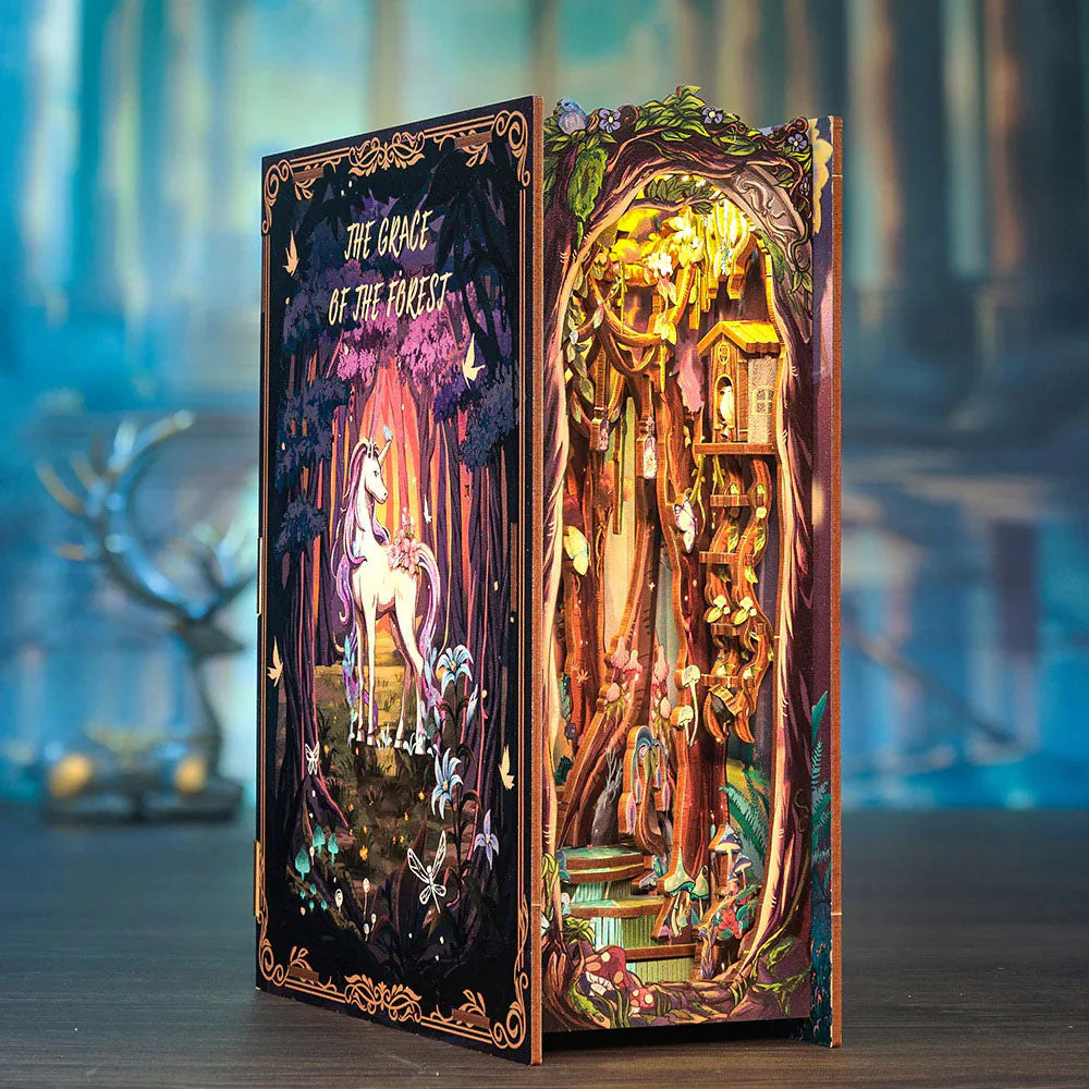 Book Nook - La Grâce De La Forêt