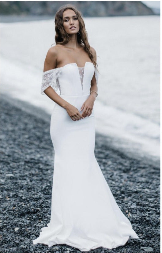 Hera Ceremony Dress - White