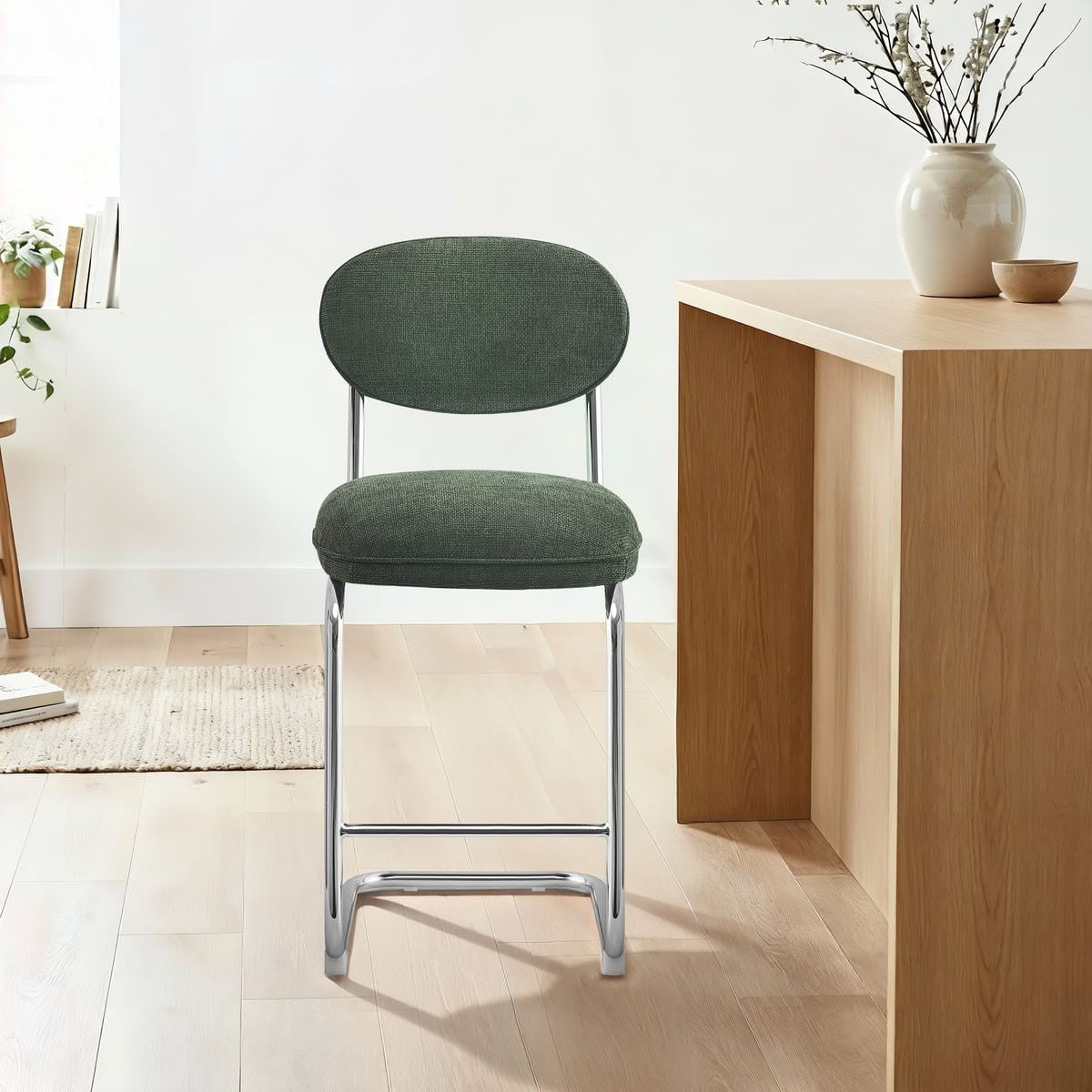 Lou - Lot de 2 Tabourets de Bar en Tissu Chenille, Piètement Chromé - Vert