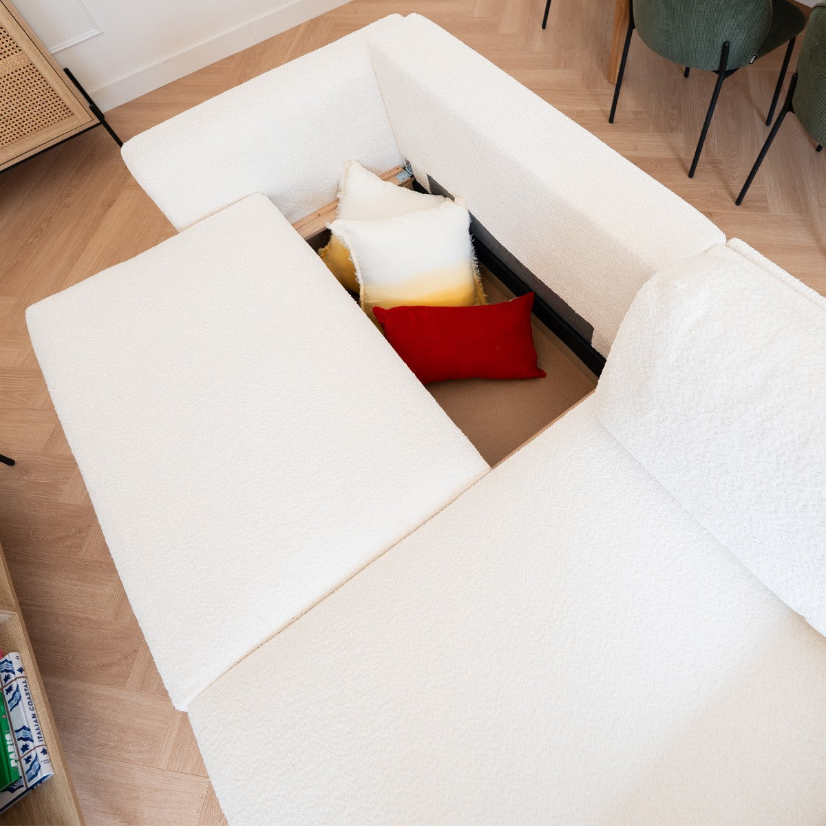 Davis - Canapé d'Angle Réversible Convertible 4 Places avec Coffre de Rangement en Tissu Bouclé - Beige