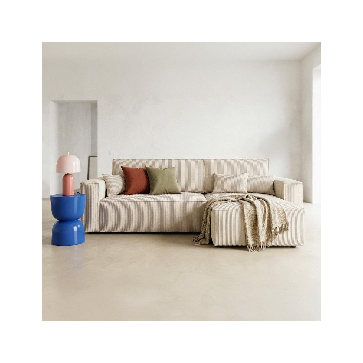 Livia - Canapé d'Angle Convertible Réversible 4 Places avec Coffre de Rangement en Velours Côtelé - Beige