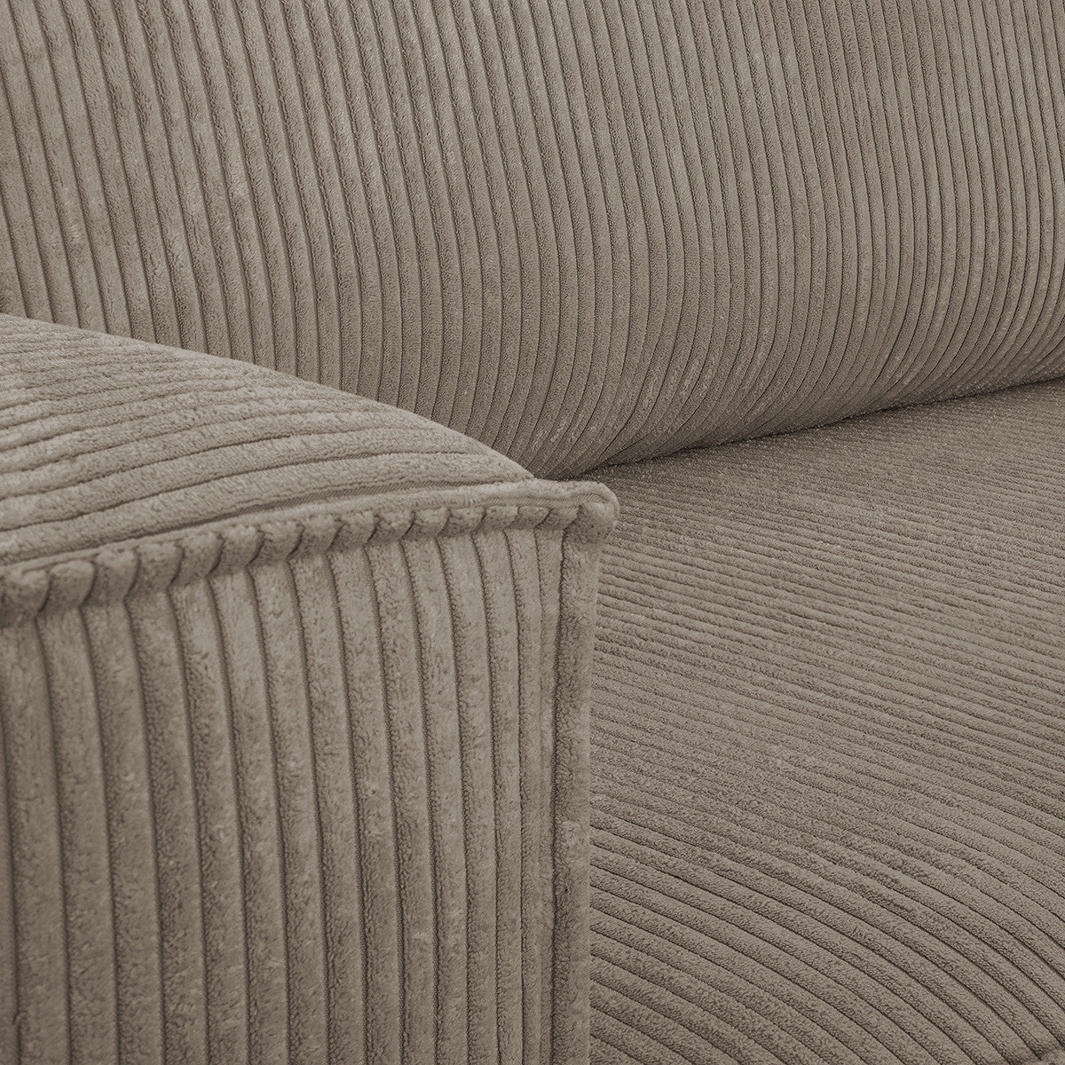 Livia – Ecksofa mit Schlaffunktion, wechselseitig montierbar – Breitcord – Taupe