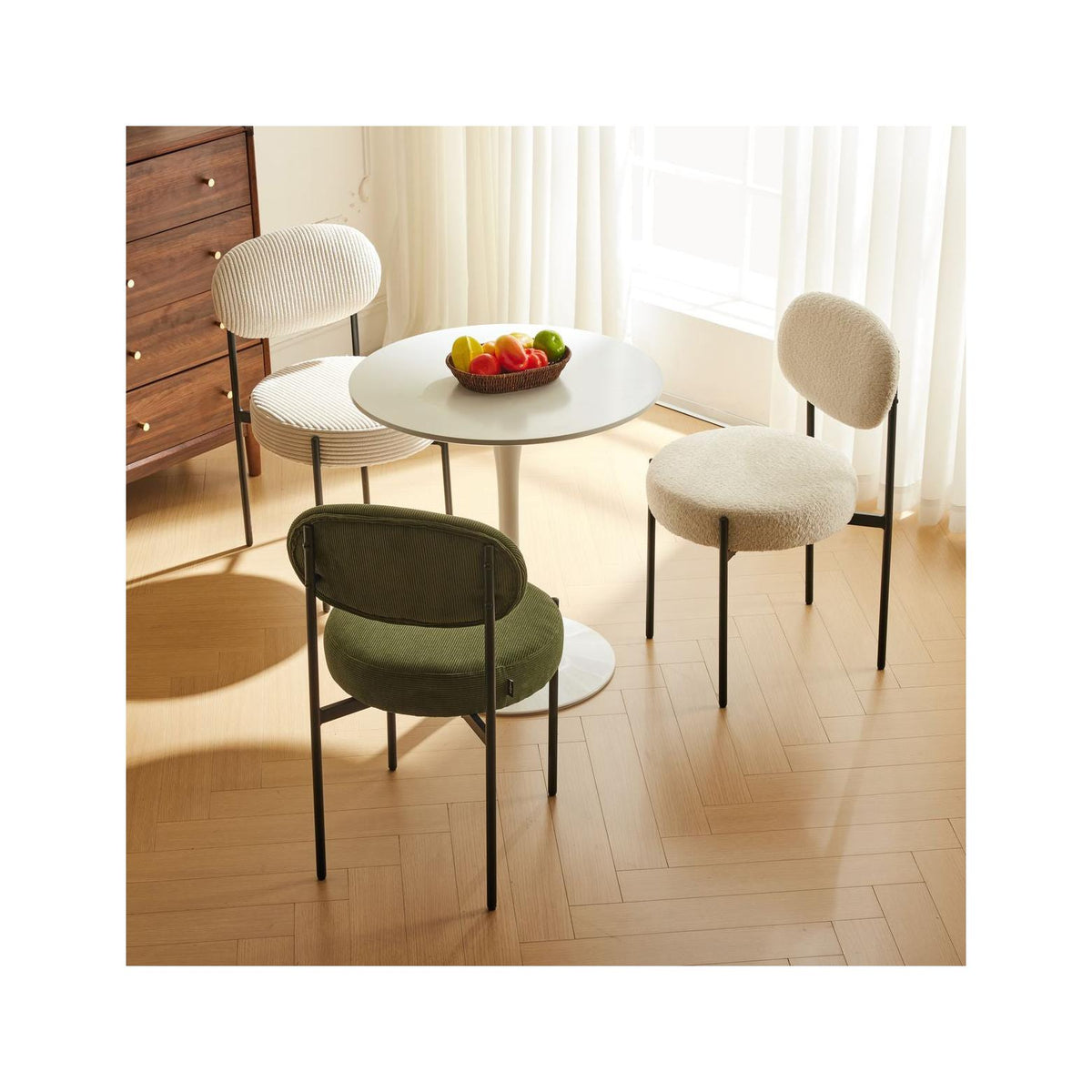 Evora - Lot de 2 Chaises en Velours Côtelé Vert, Piètement Métal Noir - Vert Kaki