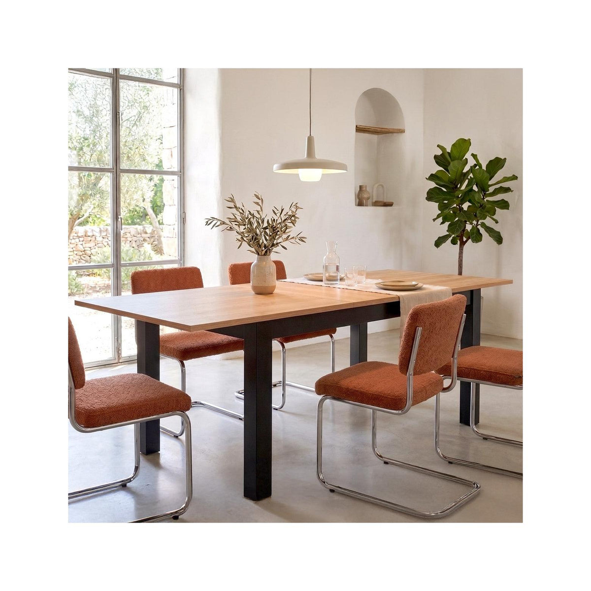 Lexi - Table à Manger Extensible Effet Bois 6/8 Personnes, Piètement 140/180 cm - Noir