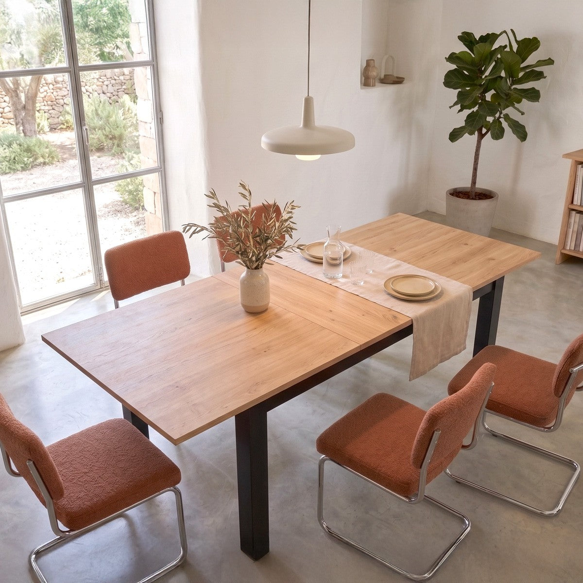 Lexi - Table à Manger Extensible Effet Bois 6/8 Personnes, Piètement 140/180 cm - Noir