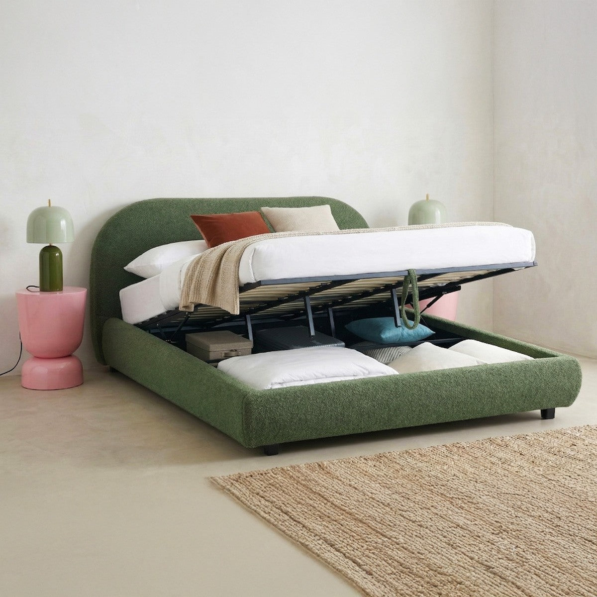 Madisson - Lit Coffre avec Tête de Lit Matelassée en Tissu Bouclé - Vert Kaki