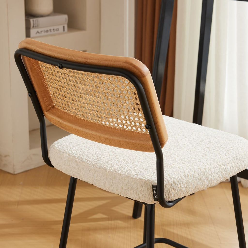 Muse - Lot de 2 Chaises de Bar en Cannage et Tissu Bouclé, Piètement Noir - Beige