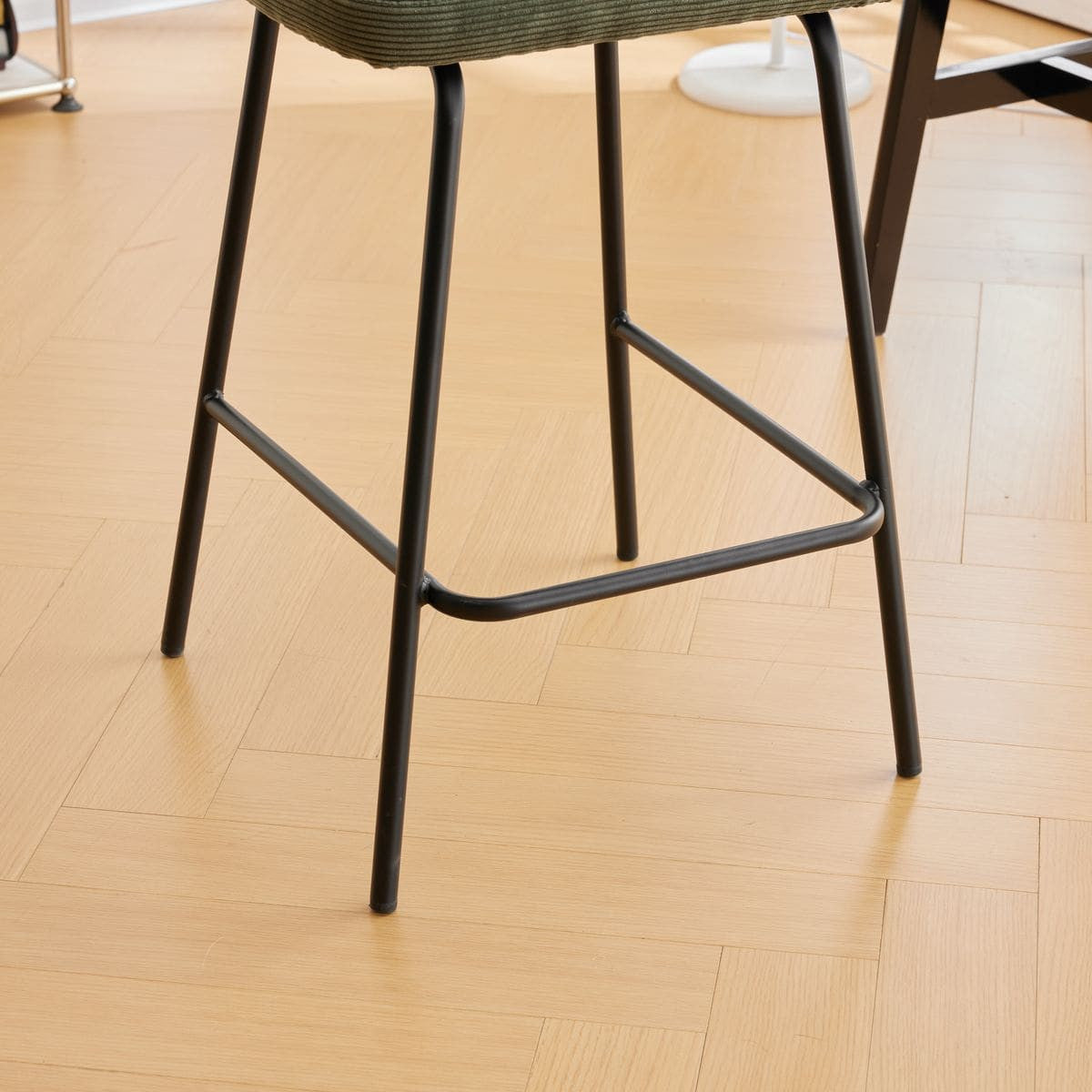 Muse - Lot de 2 Chaises de Bar en Cannage et Velours Côtelé Vert, Piètement Noir - Vert Kaki