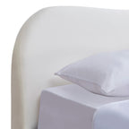 Ninon - Lit Adulte 160x200 cm avec Tête de Lit Matelassée en Velours - Beige