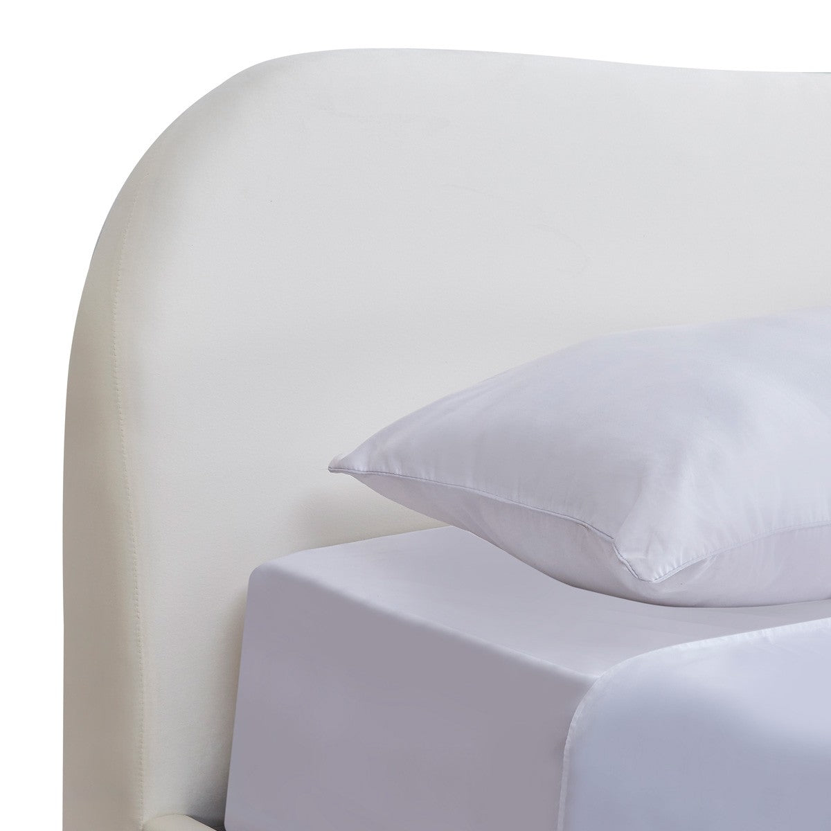 Suzon - Lit Coffre Adulte avec Tête de Lit Matelassée en Velours - Beige