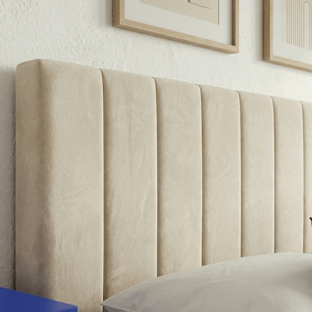 William - Lit Adulte 140x190 cm avec Tête de Lit Capitonnée en Velours - Beige