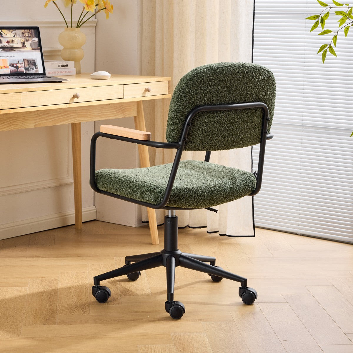 Gianni - Fauteuil de Bureau Pivotant et Réglable en Hauteur en Tissu Bouclé - Vert