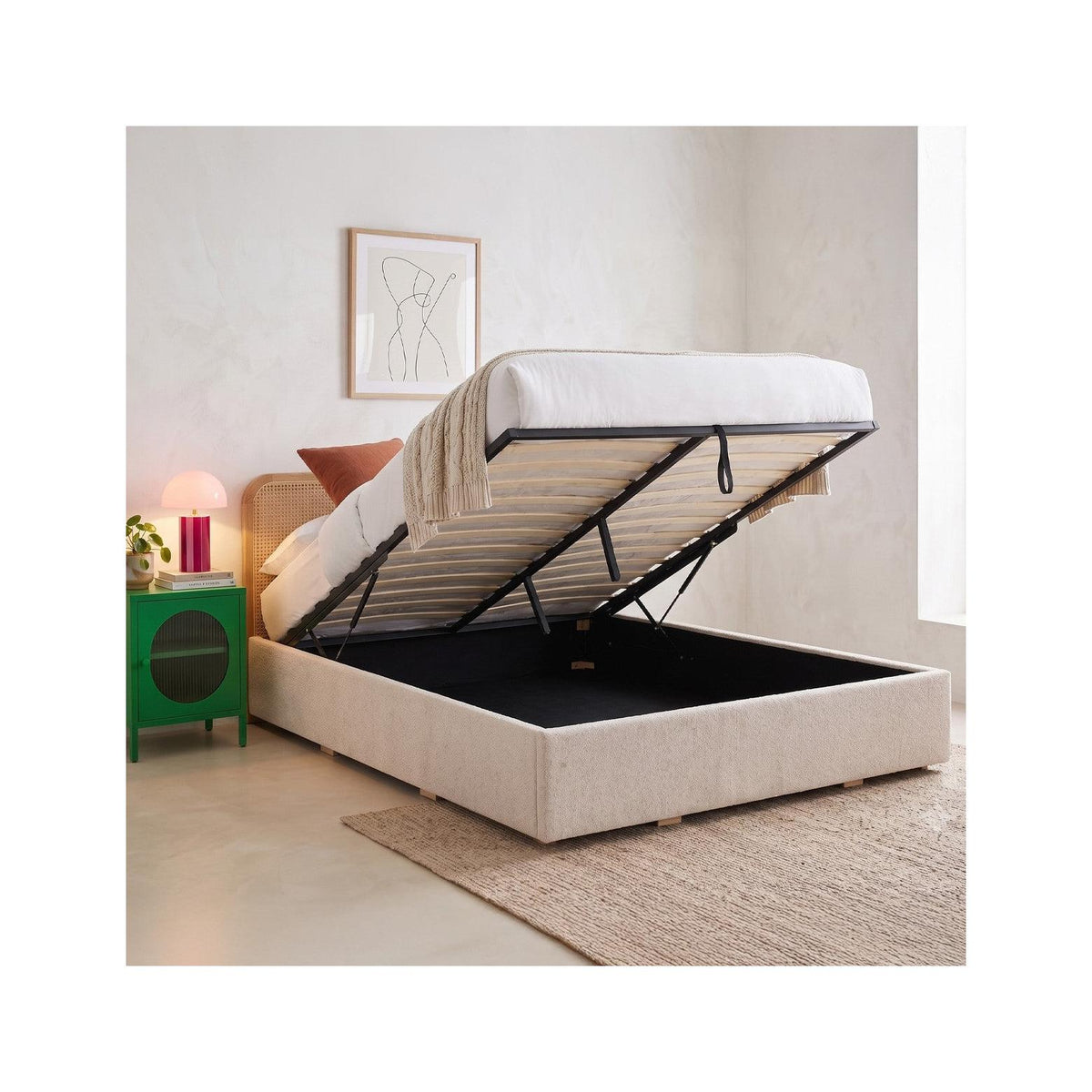 Elsa - Lit Coffre Adulte 140x190 cm en Tissu Bouclé avec Tête de Lit en Bois et Cannage - Beige