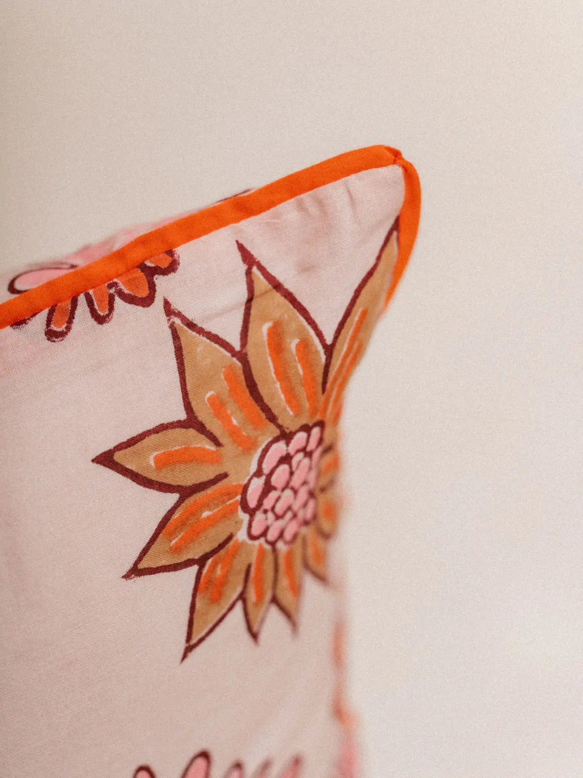 Flower Seventies - Cushion Cover
