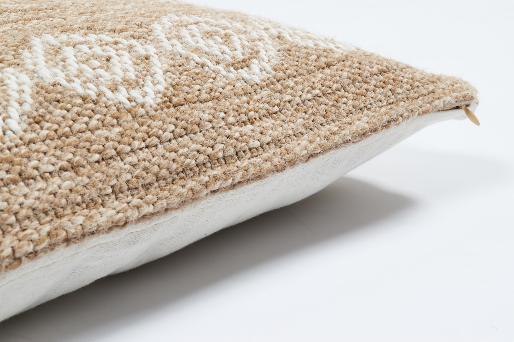 Funda de cojín redonda blanca con estampado efecto yute natural Alfombras Nazar