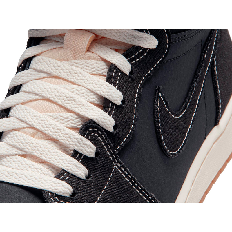 Air Jordan 1 Retro High OG Flight Club