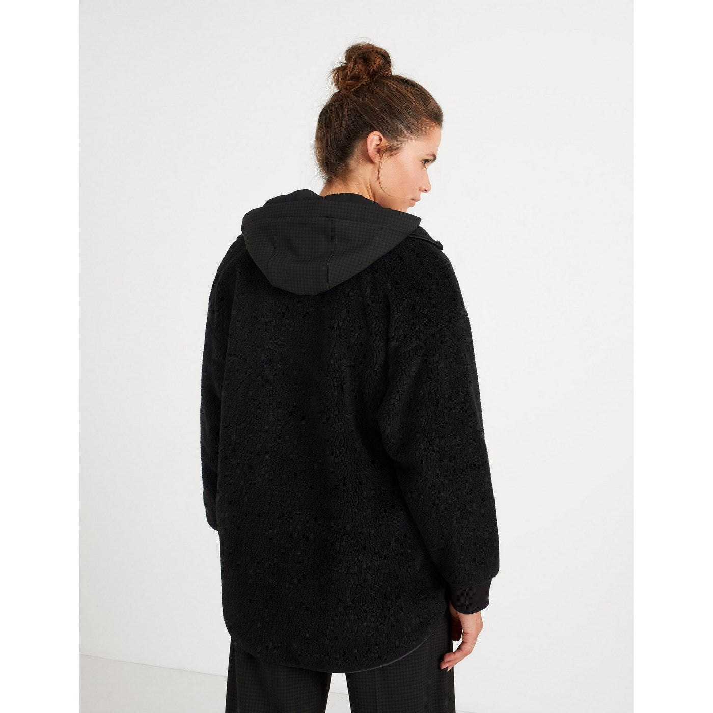 IKKS - Chaqueta Negra Sherpa Con Cuello Camionero Y Capucha I.Code - Negro