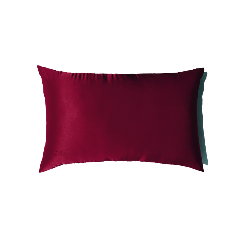La Taie D'Oreiller En Soie - Bordeaux