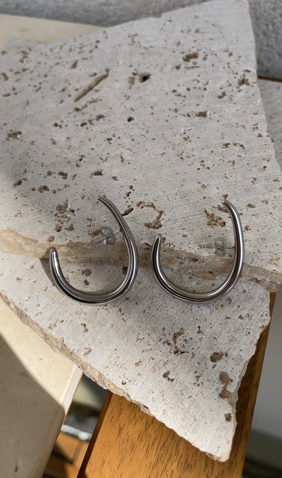 Hook earrings