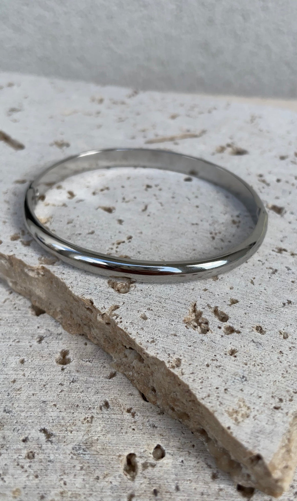 Simple Bangle Bracelet