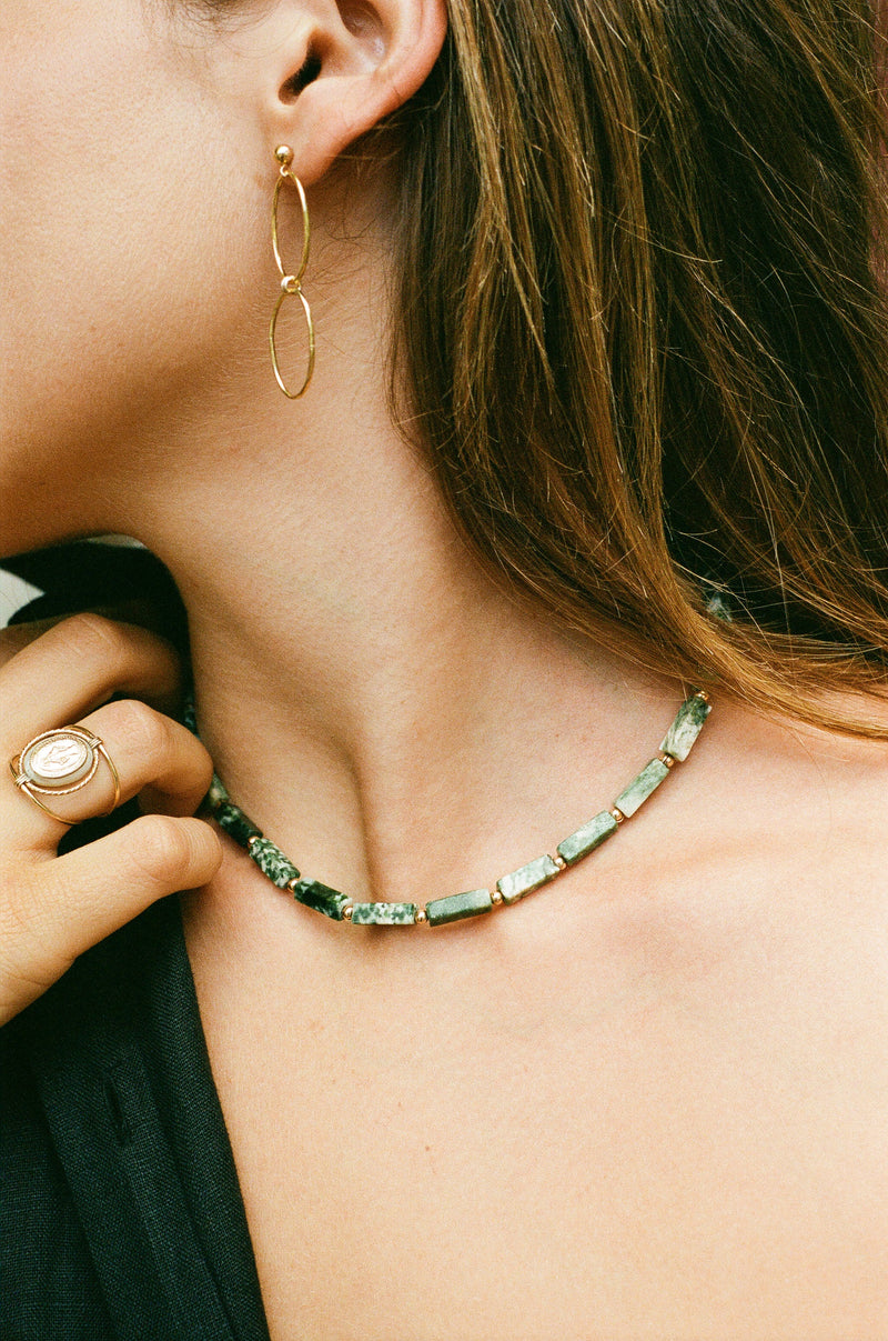 Collar de jaspe verde