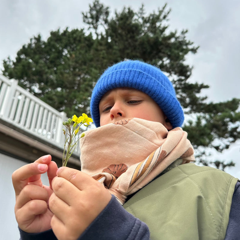 Bufandas de Bebé, Niño y Adulto Ven y descubre nuestras bufandas para toda la familia, confeccionadas en la India mediante el método blockprint.