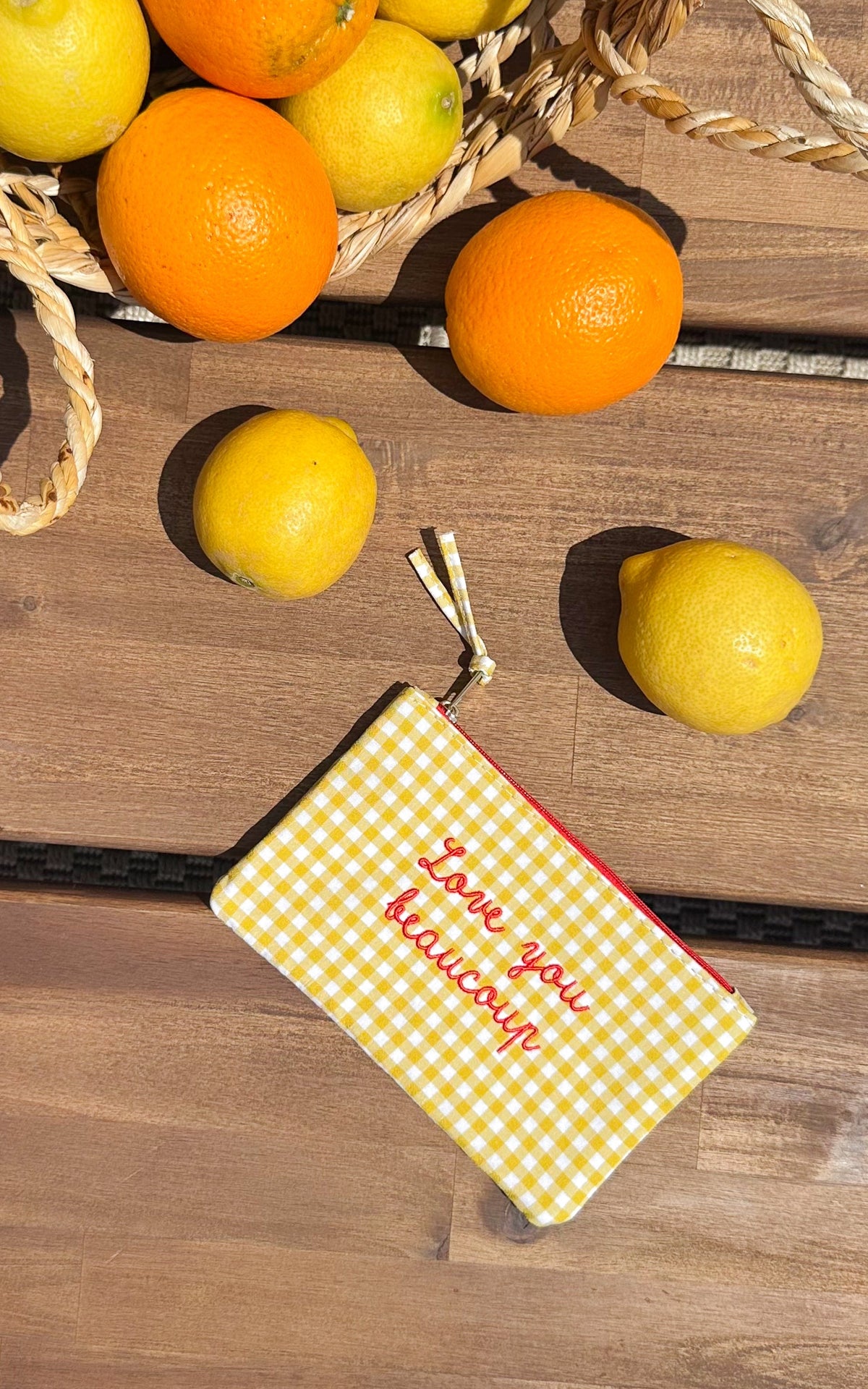 Pochette "Love You Beaucoup" Jovana - Giallo