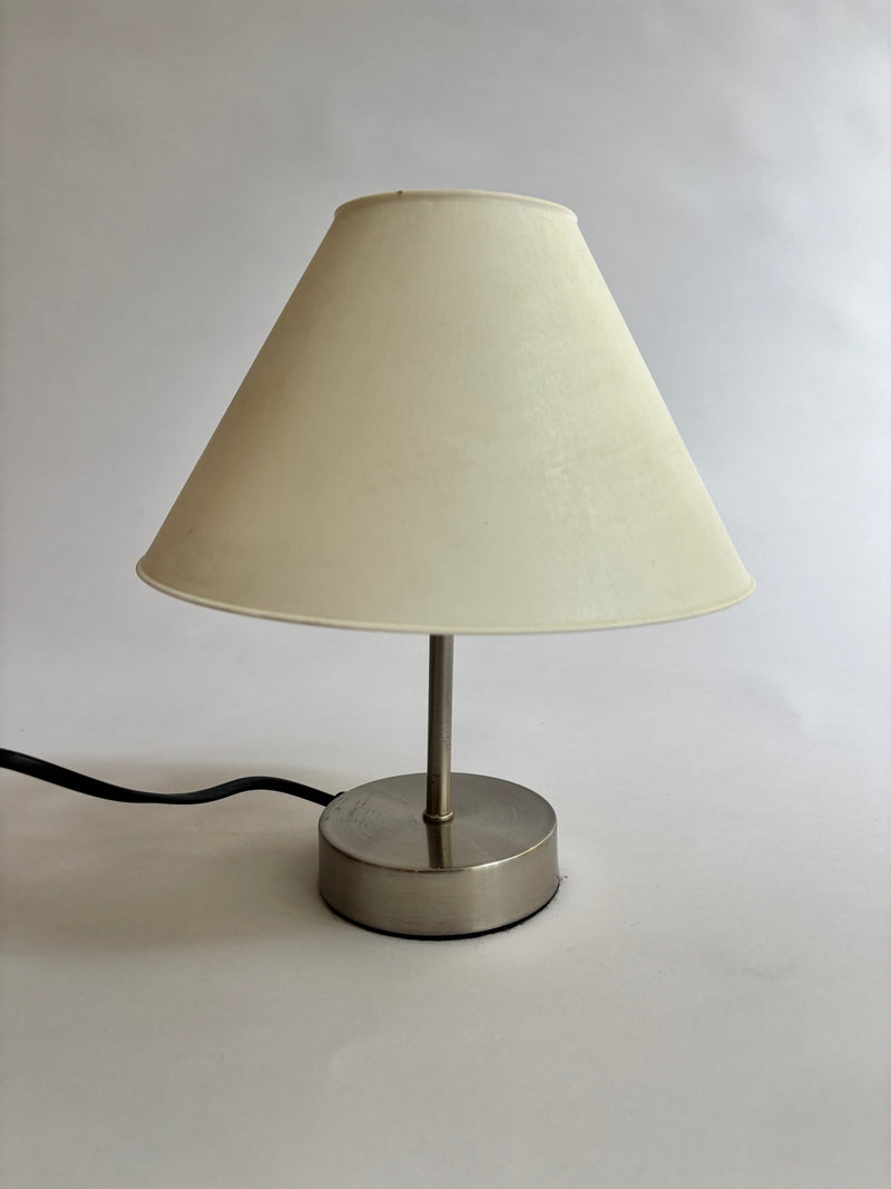 Lámpara de acero inoxidable