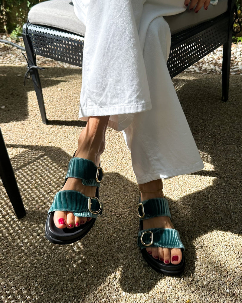 Double Buckle Sandals Petrolio - Lachoix