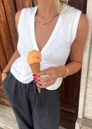 Top Cali Vest - White