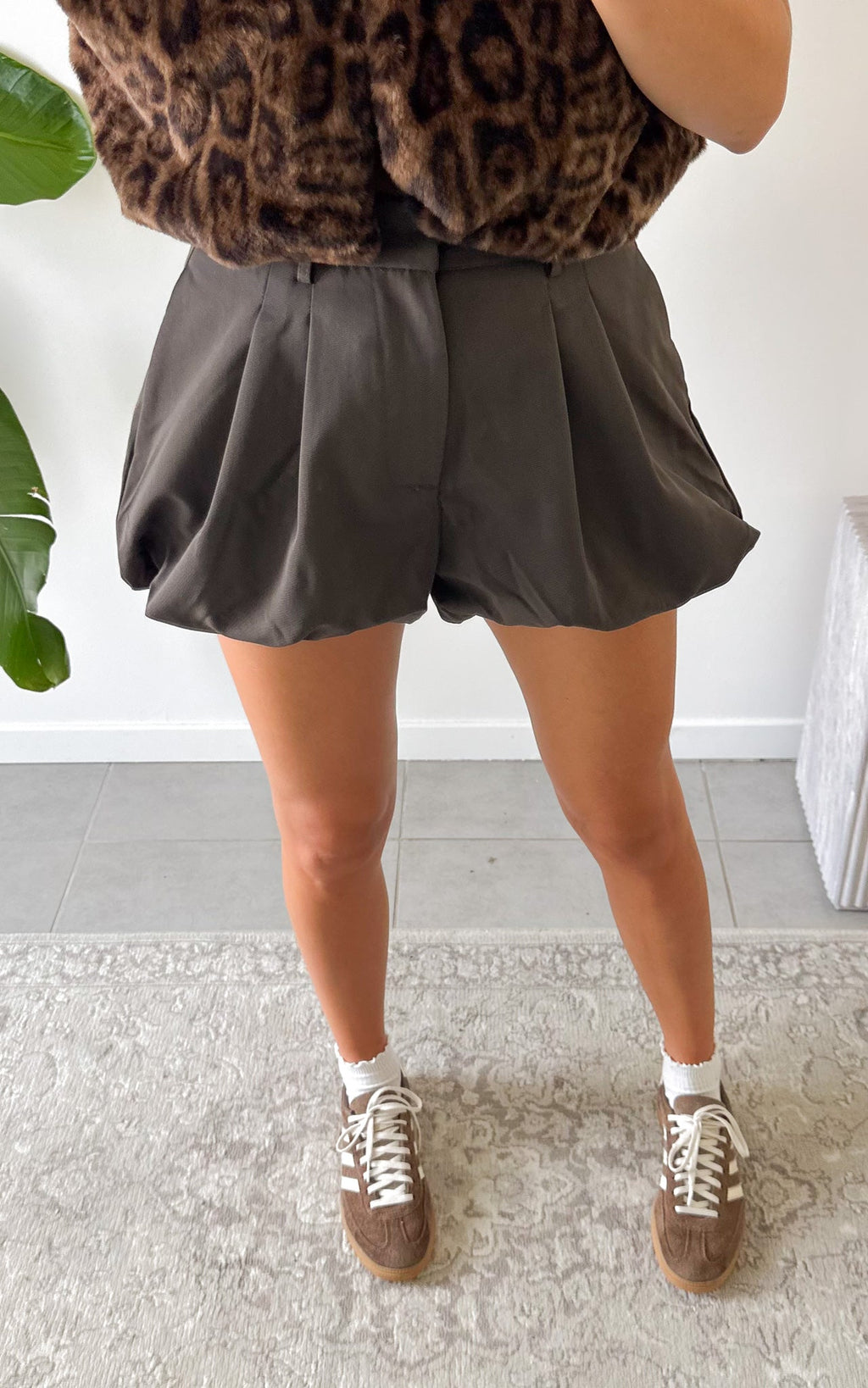 Short A Sbuffo Mahaut - Cioccolato