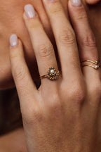 Anillo Daisy - Perla Cultivada