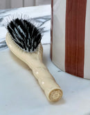 N.02 La Petite Brosse Démêlante & Soin L’Indispensable Ivoire Cair