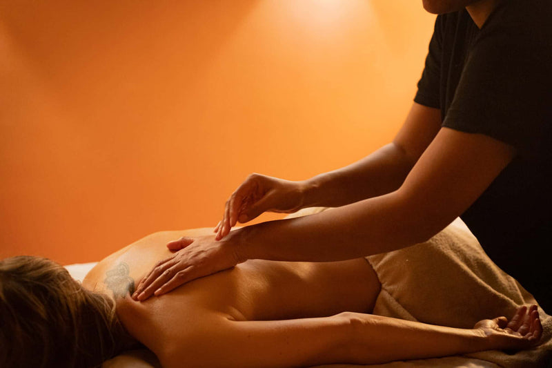 Massage Balinais Profond - Les Jardins De Java - 50 Minutes
