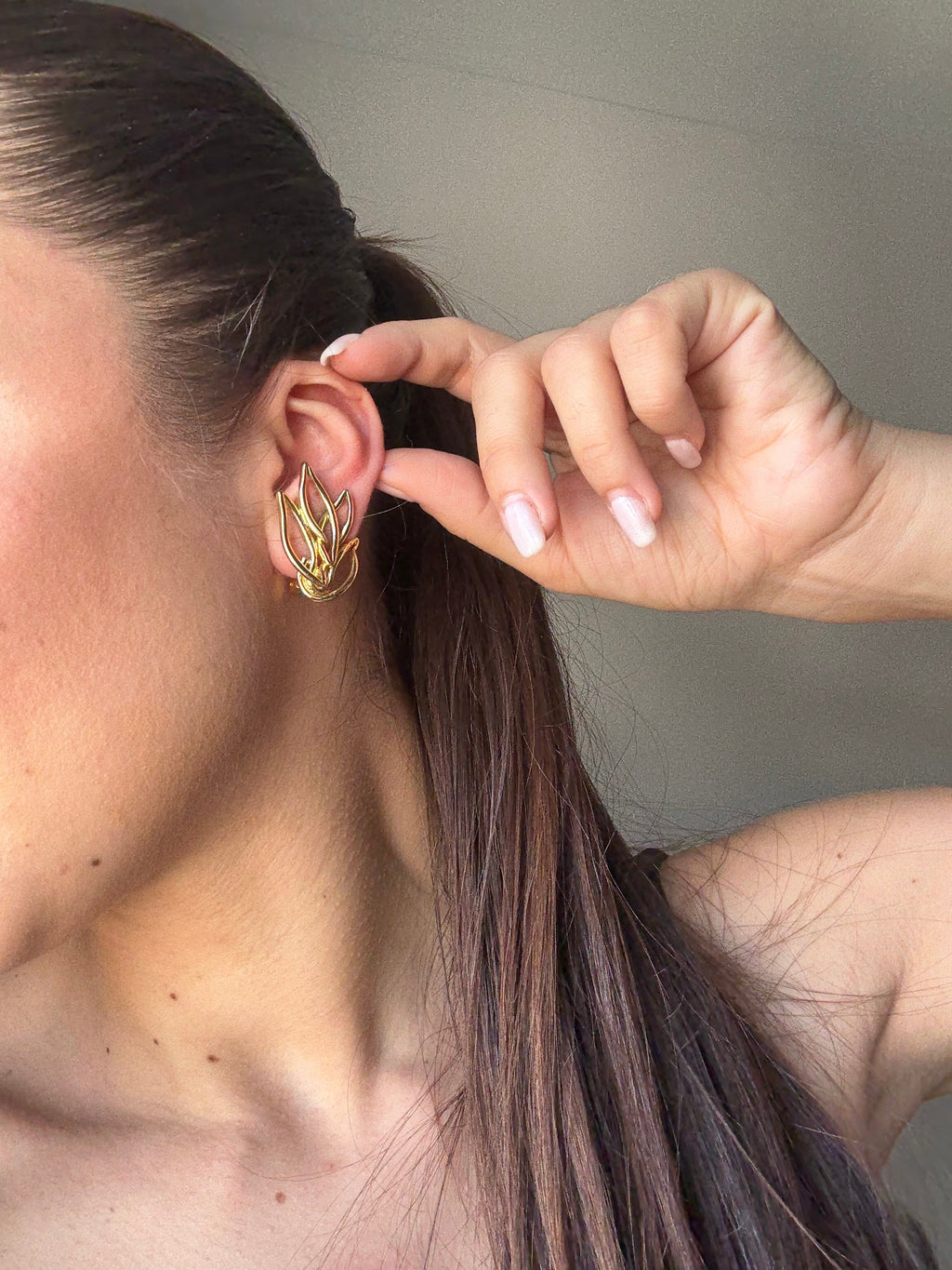 Vintage Orena Gold-Tone Leaf Earrings