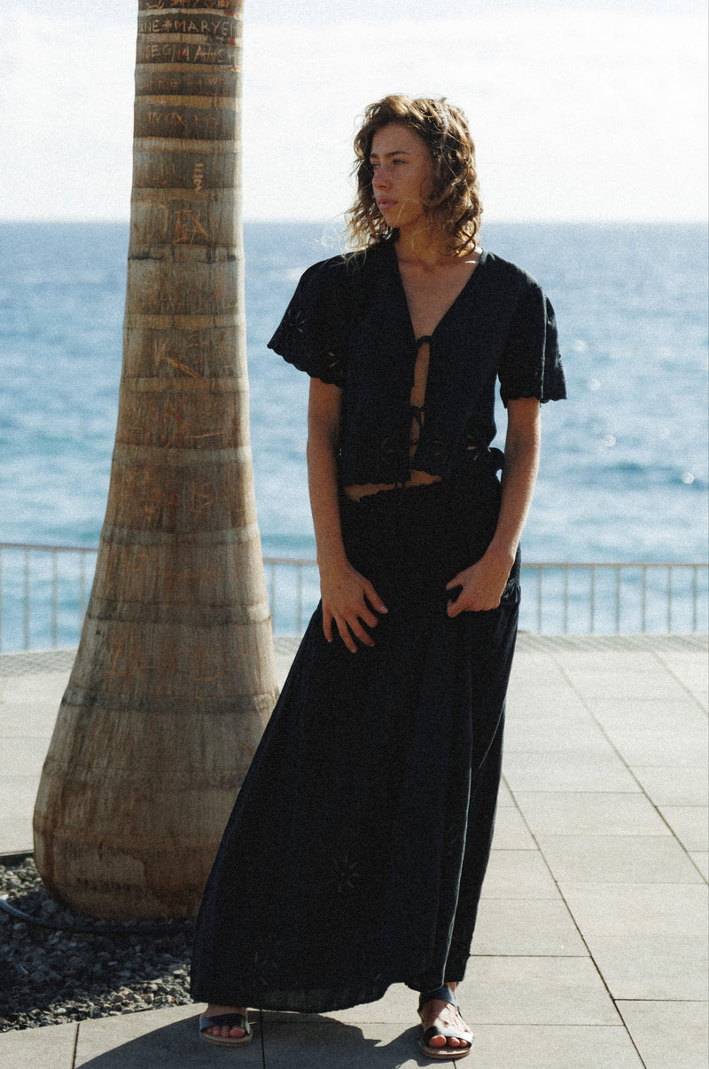 Alma Black Skirt