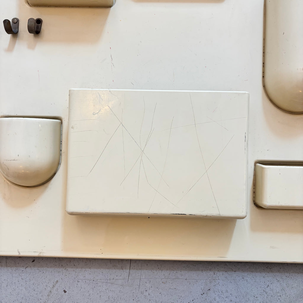 Tableau De Rangement Uten.Silo Ii De Dorothé Becker, 1969