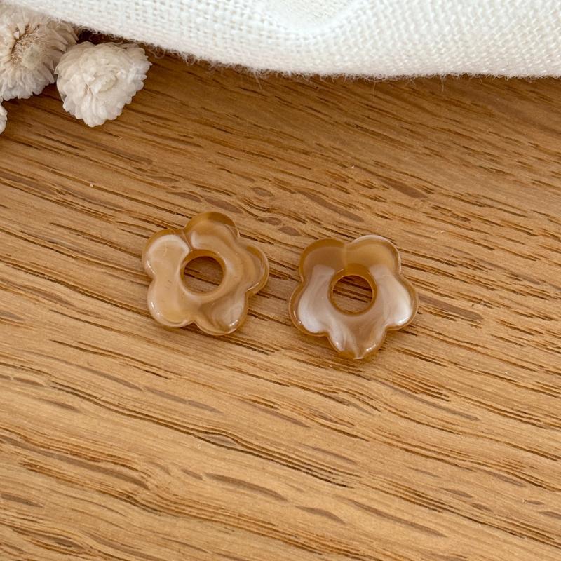 Fleurs "Mini Flora" acétate-Boucles d'oreilles-instants-plaisirs-Caramel-Instants Plaisirs | Bijoux