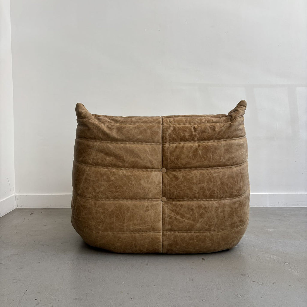 Chauffeuse Togo por Michel Ducaroy para Ligne Roset