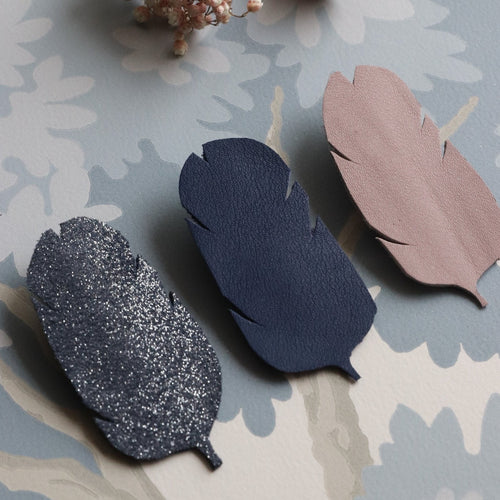 TRIO DE PASADORES DE COCODRILO DE NOVIEMBRE - LA MANUFACTURE MOUTARDE - Colección otoño/invierno 2020 La Manufacture mostarde se puede encontrar en amaetc.com, concept store eco-friendly para bebés, niños y toda la familia