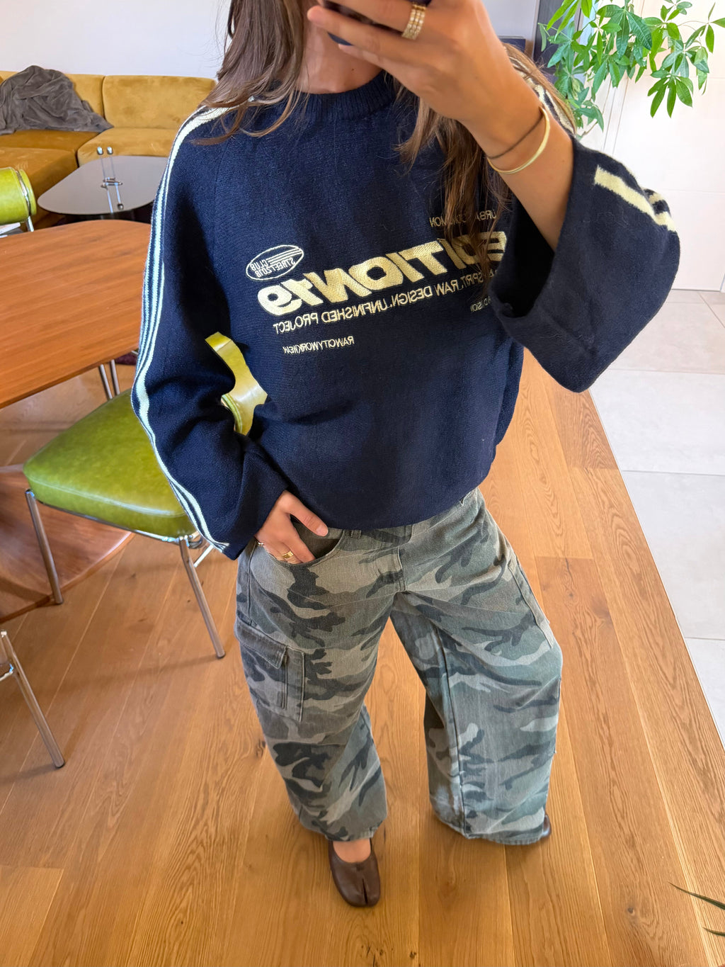 Sweter Édition19 Granatowy