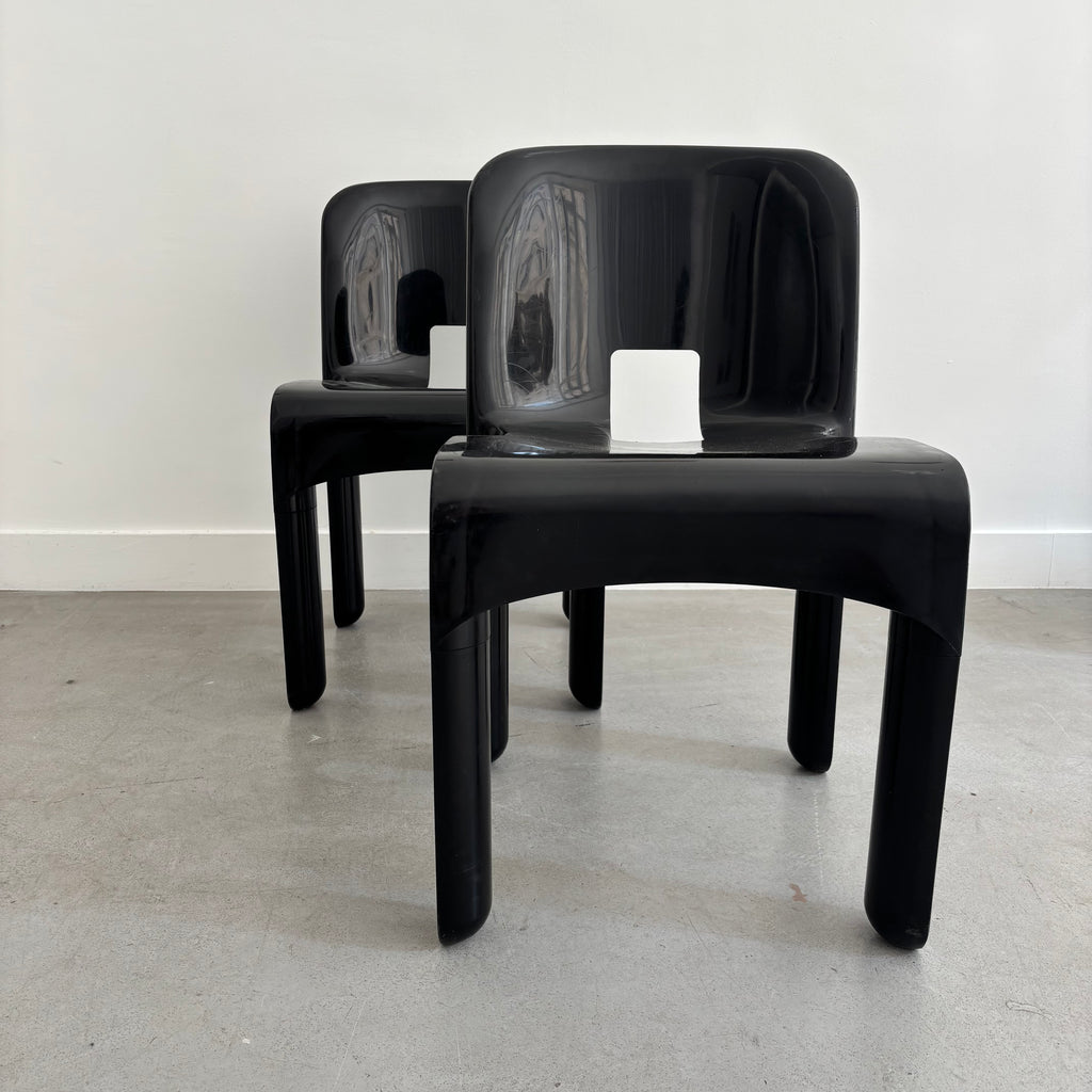 Par de sillas Universale de Joe Colombo para Kartell, años 70
