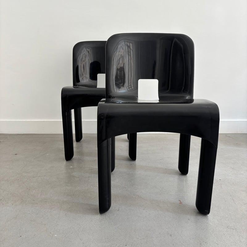 Par de sillas Universale de Joe Colombo para Kartell, años 70