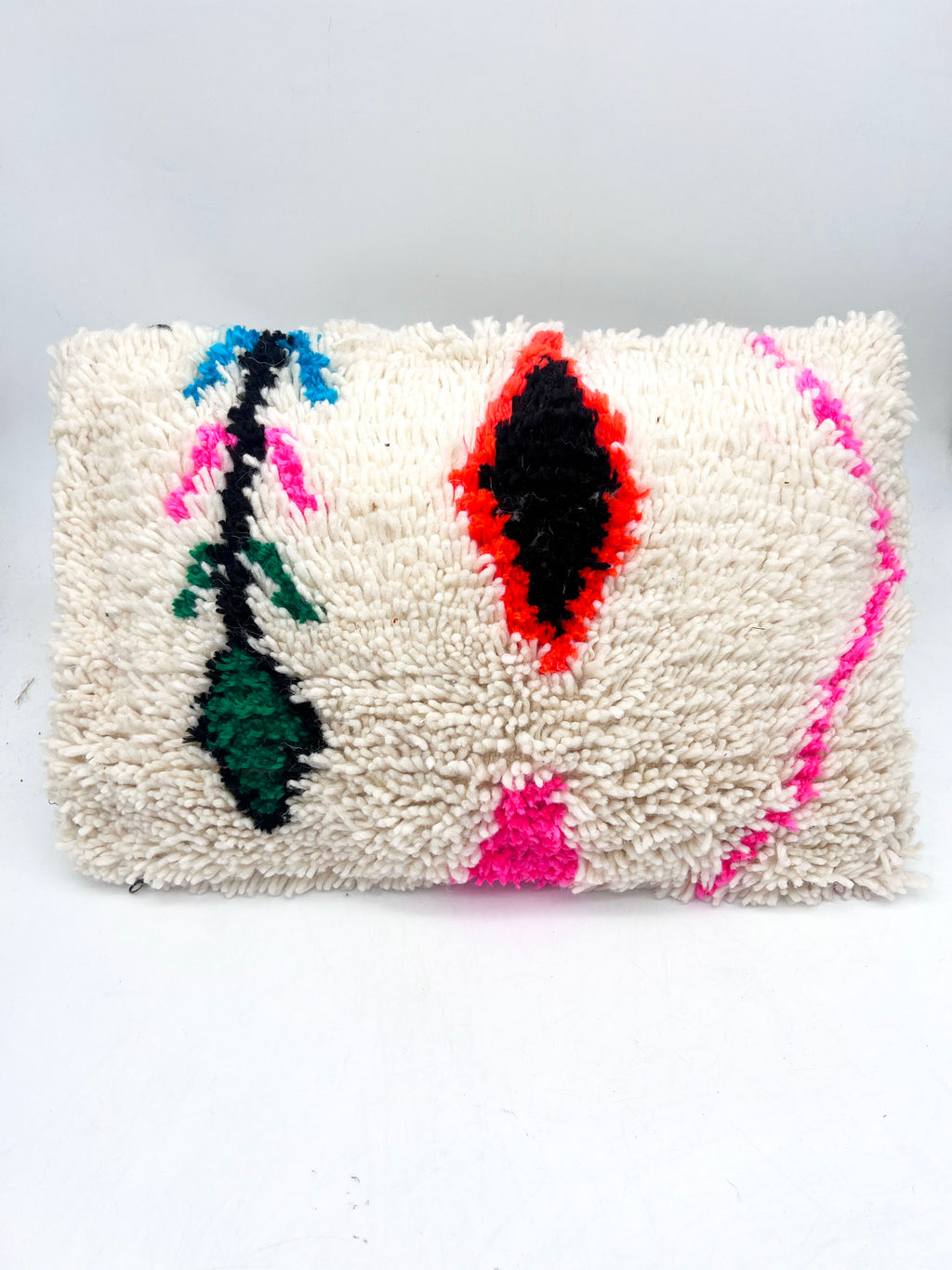 Funda de cojín bereber marroquí en crudo con motivos de colores