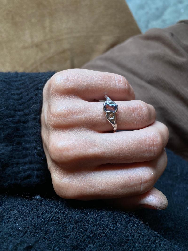 Bague Iolite 057
