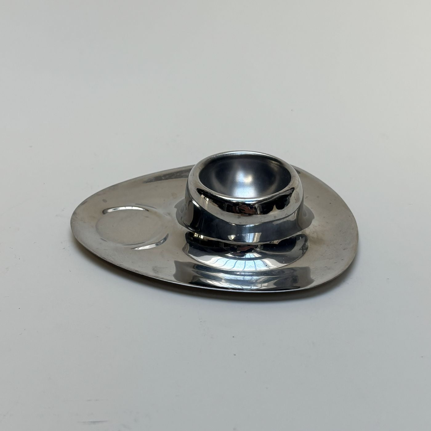 Huevera De Metal Vintage