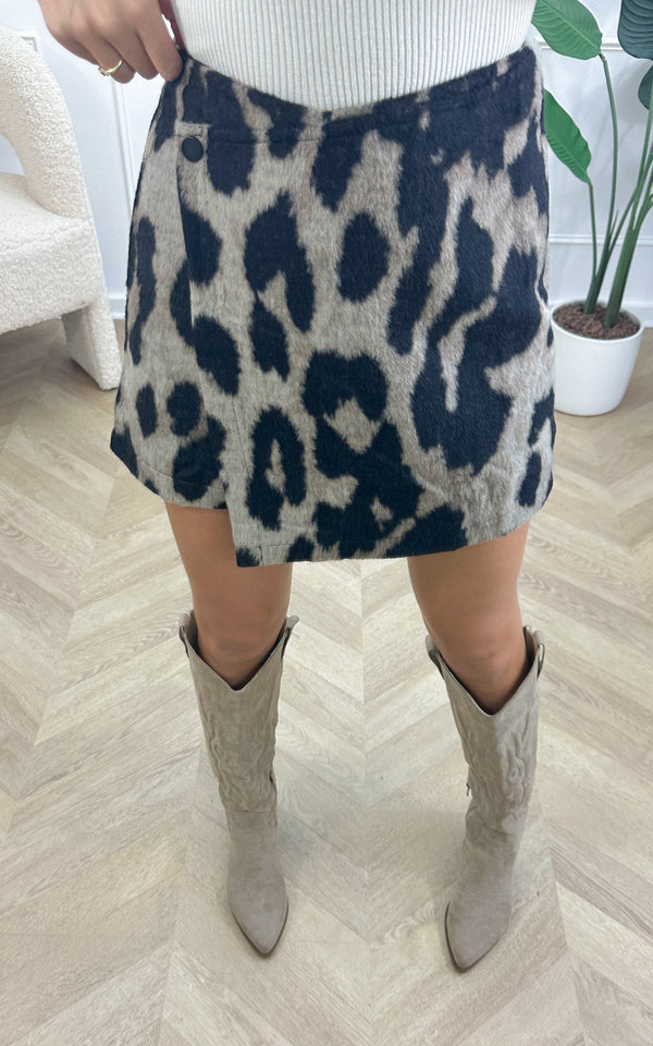Short Elyan - Leopardo